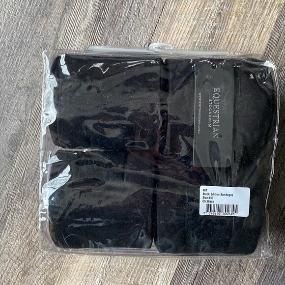 Equestrian Stockholm Black Edition Bandages - Picture 7 of 7